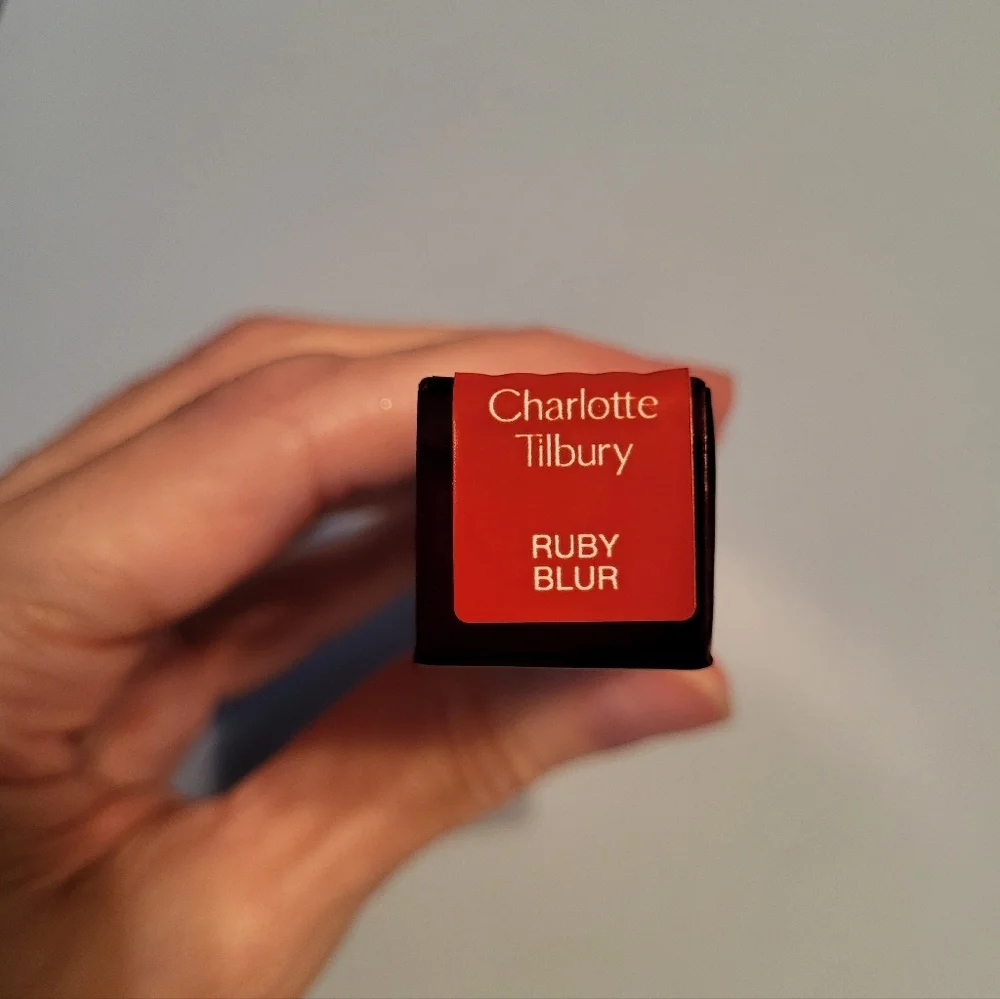 Charlotte Tilbury experience luxurious